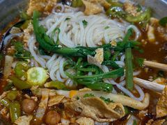 -柳州肥姨妈大骨螺蛳粉(曹路店)