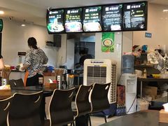 -川魂帽牌货冒菜(水晶郦城店)