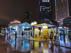 -观音桥步行街