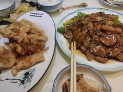 -老码头黑皮肘子锅包肉熏酱水饺(文政街店)