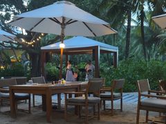 -三亚艾迪逊酒店·海滩烧烤 BARBACOA·现场乐队·浪漫晚餐·烧烤海鲜