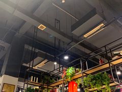 大堂-钢管厂五区小郡肝串串香(蜀都万达店)
