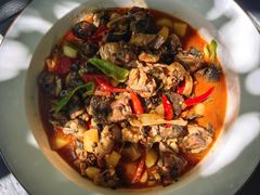 野生菌烧土鸡-炊烟餐厅