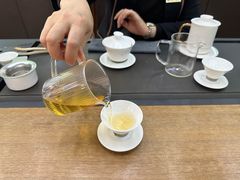 -小罐茶(广百百货中怡店)