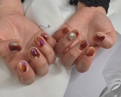-Momo nail 日系美甲