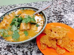 -002鱼汤粉(龍園店)