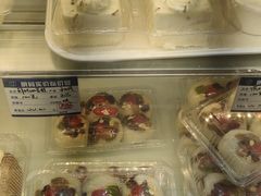 -白玉兰食品甜凤店(合生汇店)
