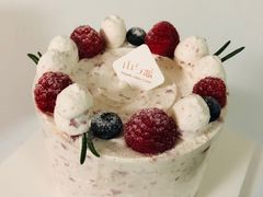 -山与蓝·轻糖鲜果蛋糕(勒泰店)