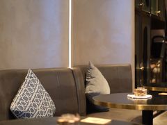 -wineapp葡萄酒餐吧(外滩金融中心店)
