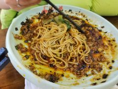 -阿依娘镇店豌杂面(三峡广场店)