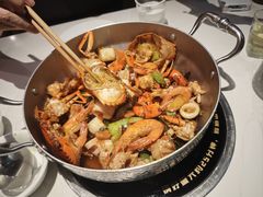 -七欣天香辣蟹火锅(闵行浦江欢乐颂店)