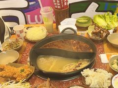 -赵美丽·重庆社区火锅·直营店(火车东站·中豪国际店)