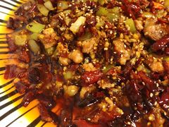 鲜椒叮叮兔-罗妈砂锅(四川成都奎星楼店)