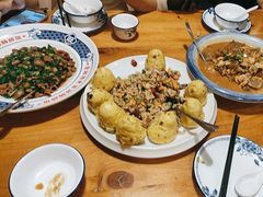 -旺角小渔村·海肠捞饭开创者(环山路店)