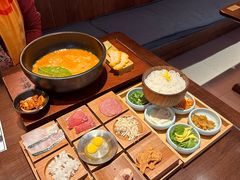 -银米·云南传统过桥米线(双廊黑金冠店)