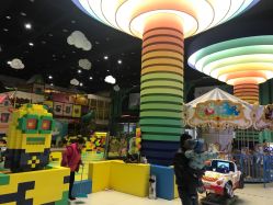 -玩塾品格乐园(宇宙太空龙旗店)