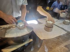 定胜糕制作-锦记糕点铺
