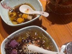 -老凯俚酸汤鱼(鸿通城店)