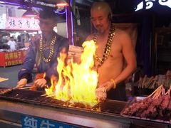 -塔湾兴顺国际观光夜市