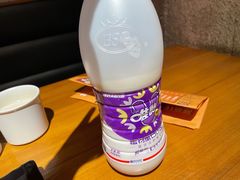 唯怡豆奶-炉小二铜锅牛蛙•川湘菜(三里屯店)