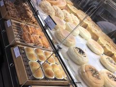 -好利来(高新枫叶广场店)