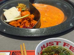 -生活如沸·顺德水牛奶火锅(大学路店)