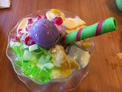 Halo-Halo-Mang Inasal - D'mall Boracay