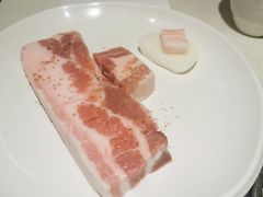 烤五花-本家韩国烤肉(青岛万象城店)