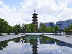-龙华寺