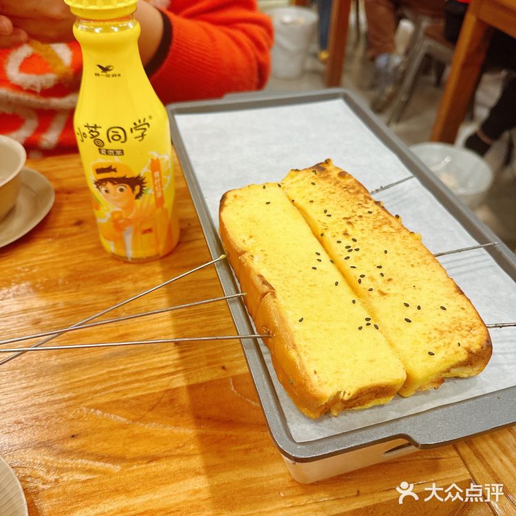 没想到在上海也能吃到这么好吃的烧烤店[调皮]