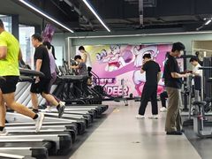 -超鹿运动(五四路恒力城店)