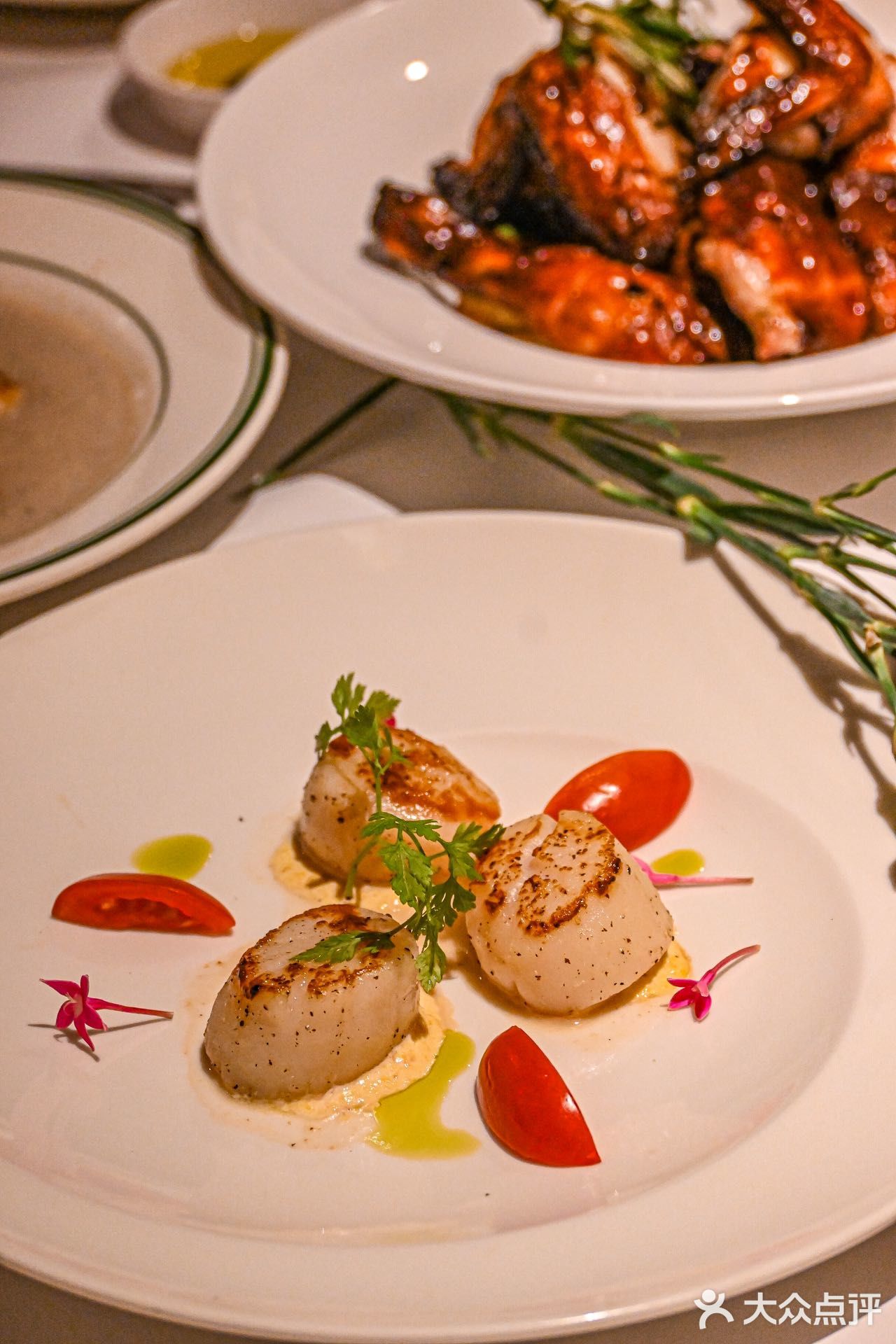 对这家的披萨🍕和牛排入了迷