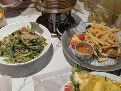 -泰椰里·泰国餐厅(智慧城广百广场店)