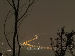 -鬼笑石后山停车场
