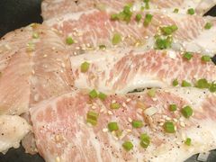 -山川小町·极番烧肉(新地假日广场店)