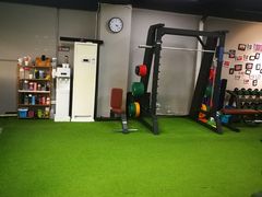 -征成健身连锁私教工作室(九公里店)