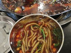 -鸿顺老铁锅美蛙鱼府(解放碑店)