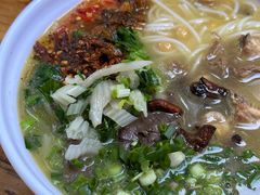-文山荷鲜居(翠湖店)