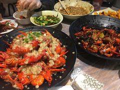 -巴厘龙虾·榜首油焖大虾(音乐学院·沿江酒馆店)