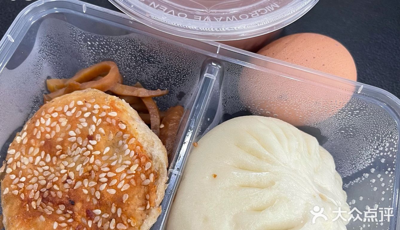 打卡同款早餐 遗憾的是 晚餐不是我