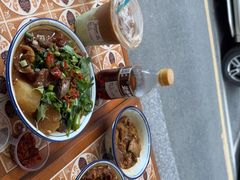 -CowCow其其·牛杂咖啡公司(六运店)