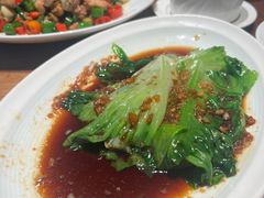 -渝半城经典川粤菜(重庆天地店)