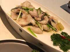 -煲王粤菜餐厅(中侨中心店)