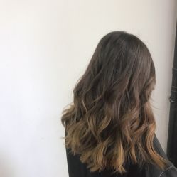 -Moyue HAIR SALON