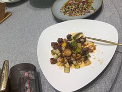 -俏陵轩·南京本土菜(奥体博览中心店)