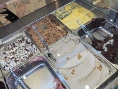 -VENCHI 闻绮(上海佛罗伦萨小镇店)