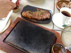 -Erman岩烧牛排(虹桥南丰城店)