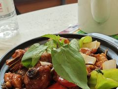 三杯鸡煲-肥仔文澳门猪骨煲(南京西路店)