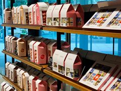 -Laderach 莱德拉(上海环贸iapm店)