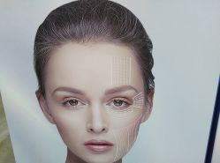 -颜蕾医美黄金微针水光美肤玻尿酸抗衰中心